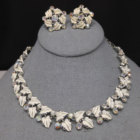 White Enamel Aurora Borealis Necklace & Earrings, Rhodium Plated, Wedding - Picture 6 of 10